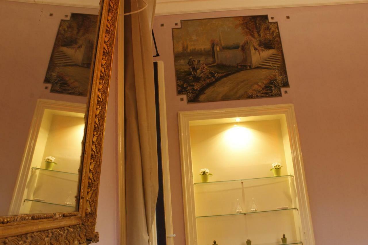 לינה וארוחת בוקר קטאניה La Casa Di Isabella מראה חיצוני תמונה